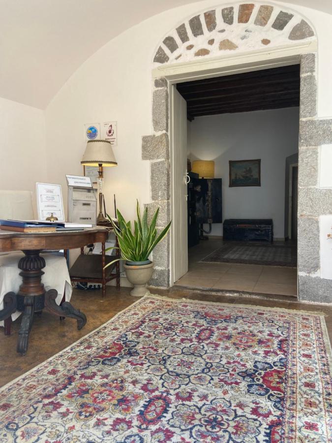 Economou Mansion Aparthotel Szpécesz Kültér fotó